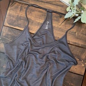 UNDER ARMOUR RACERBACK TANK